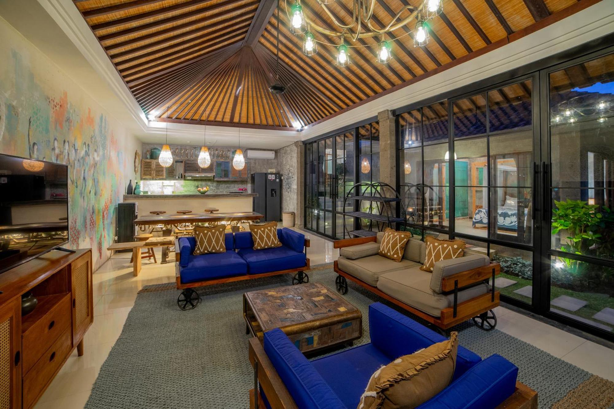 Villa Elysium Fields - Rustic Meets Industrial Chic Design Canggu  Exterior photo